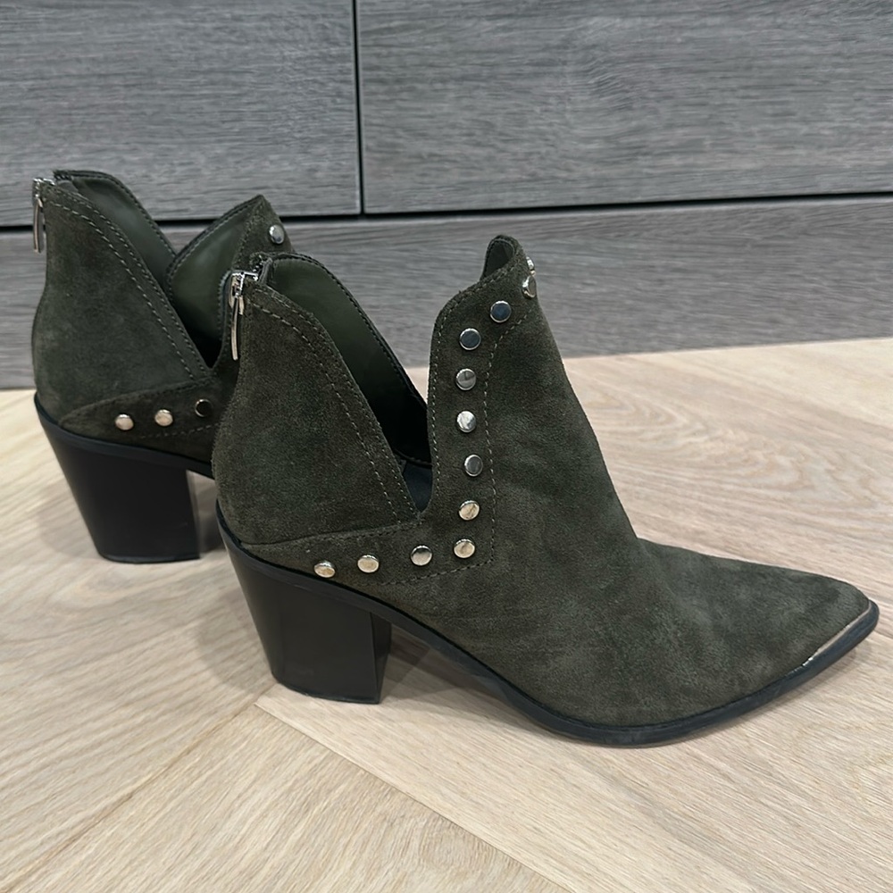 Marc Fisher Suede Stud Booties Sz 7.5